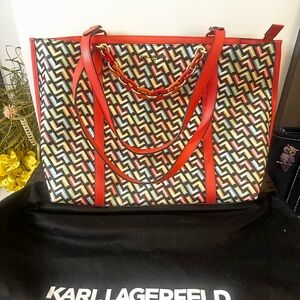 Karl Lagerfeld Barely used and very cute tote bag with dust bag!